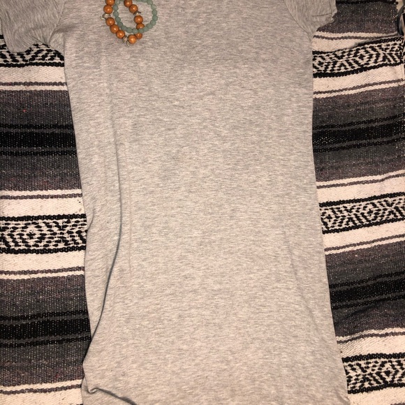 Grey T Shirt dress with FREE bracelets - Picture 4 of 5